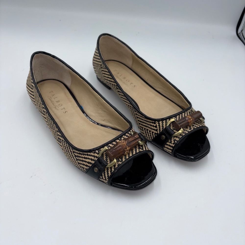Talbots Women 6 Black Tan Woven Chevron Bamboo Buckle Peep Toe Leather Sole Flat